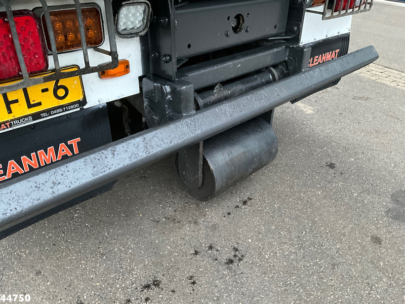 Kipper vrachtwagen DAF FAN LF 220 Euro 6 Hiab 11 Tonmeter laadkraan Just 166.649 Km!