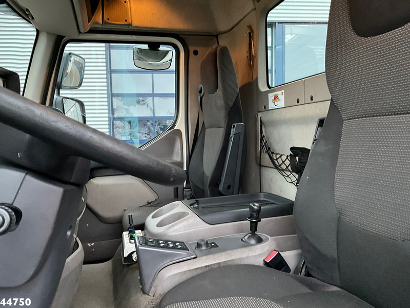 Kipper vrachtwagen DAF FAN LF 220 Euro 6 Hiab 11 Tonmeter laadkraan Just 166.649 Km!