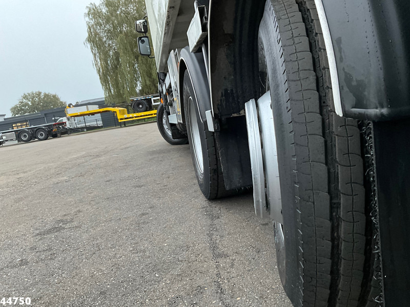 Kipper vrachtwagen DAF FAN LF 220 Euro 6 Hiab 11 Tonmeter laadkraan Just 166.649 Km!