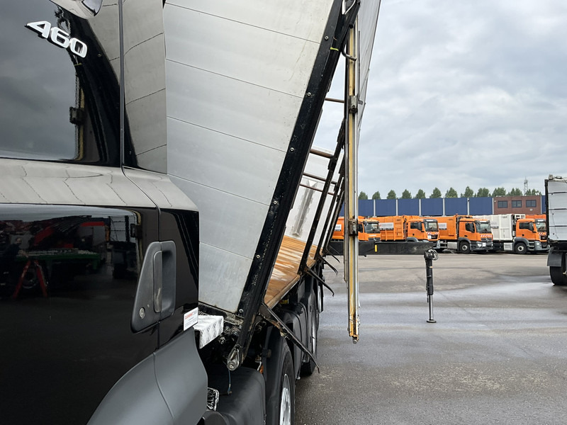 Kipper vrachtwagen DAF FAX CF 480 Euro 6 HMF 21 Tonmeter laadkraan