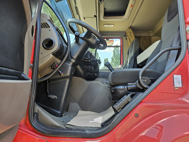 Kipper vrachtwagen DAF GINAF / CF85.410 / MANUAL GEARBOX / 10x4 TIPPER