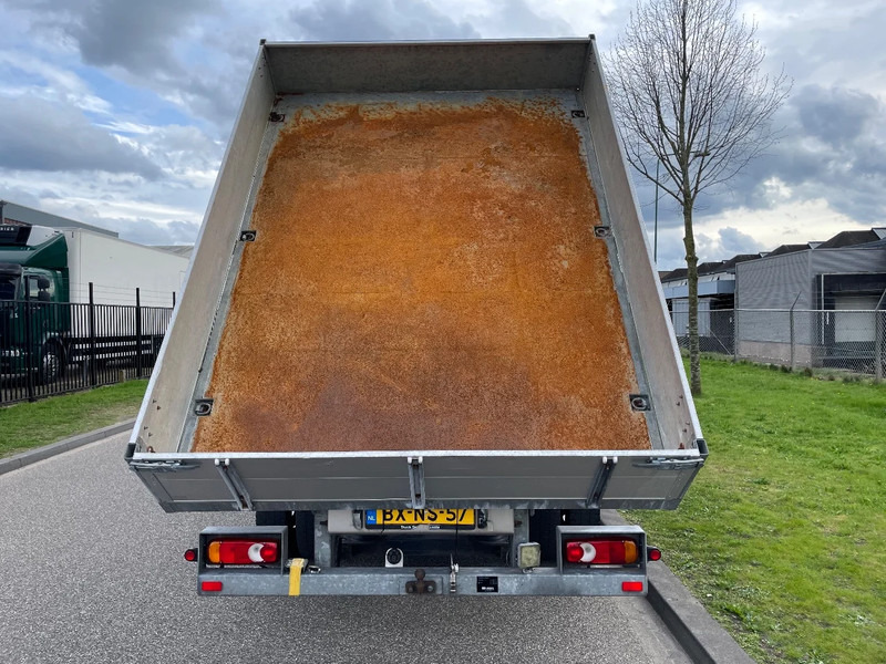 Kipper vrachtwagen DAF LF 45 kipper + crane