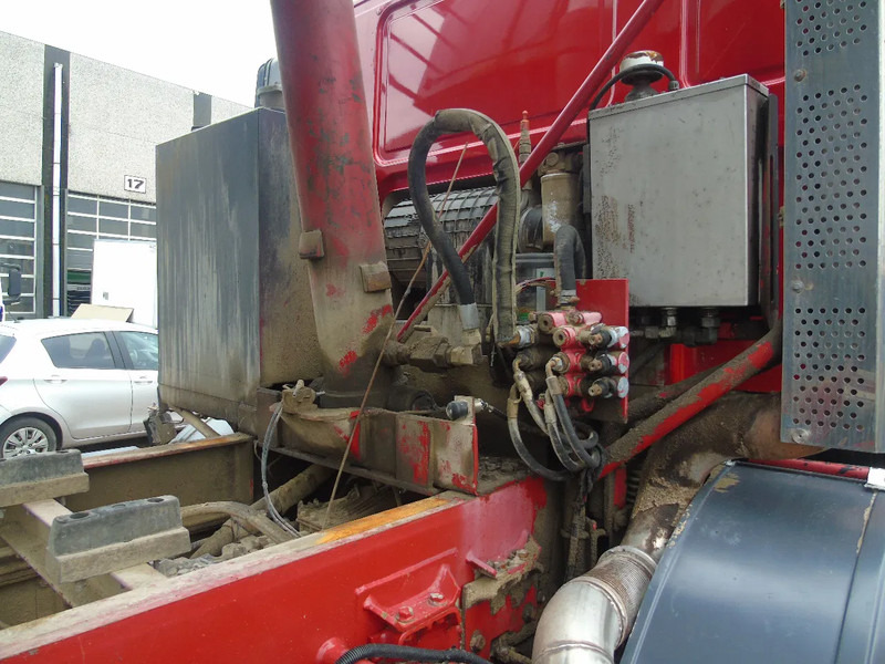 Kipper vrachtwagen Ginaf X 4446 TS + 8x8 + euro 5