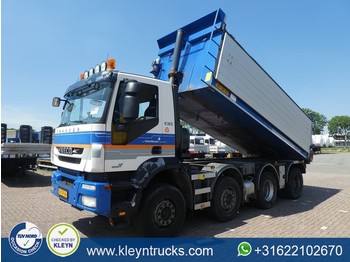 Kipper vrachtwagen Iveco AD410T41 TRAKKER