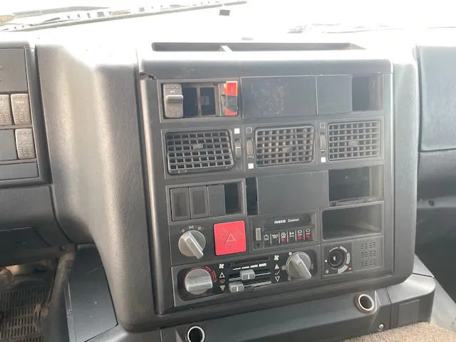 Kipper vrachtwagen Iveco Eurotrakker 340 380 8X4 Euro 2