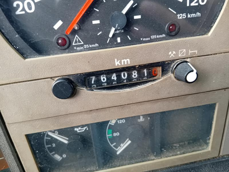 Kipper vrachtwagen MAN 19.272