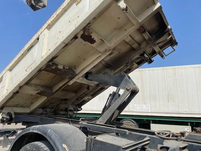 Kipper vrachtwagen MAN 19.293