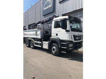 Kipper vrachtwagen MAN 26.430 26.430