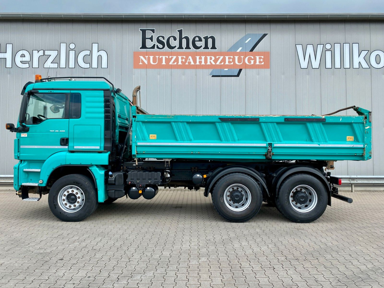 Kipper vrachtwagen MAN 26.460 6x4|MEILLER/Bordmatik*Navi*Kommunalschild