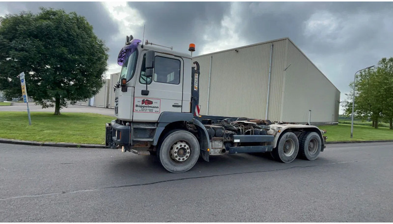 Kipper vrachtwagen MAN 26.464 F2000 MAN 26.460