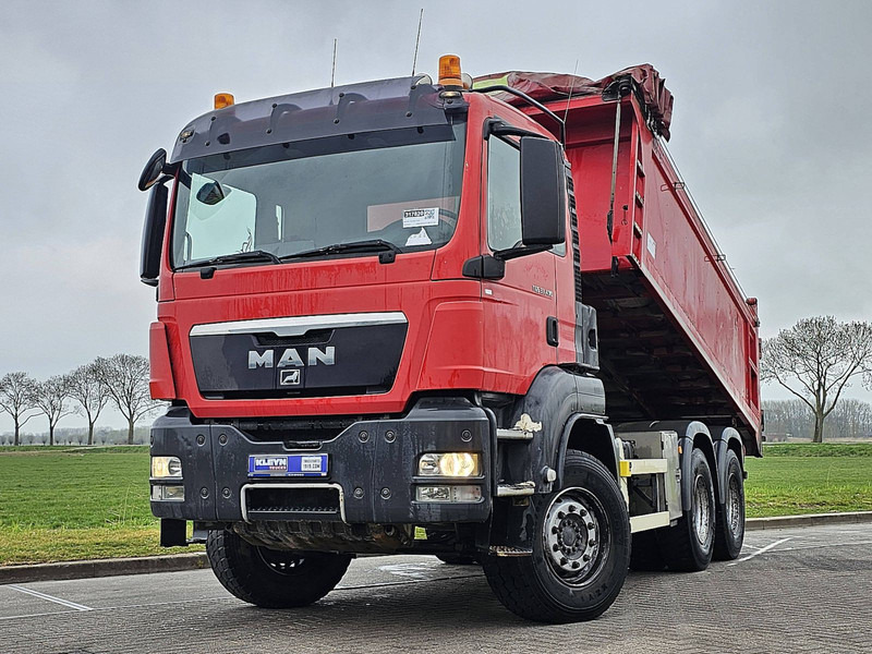 Kipper vrachtwagen MAN 33.400 TGS 6X4