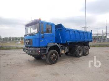 Kipper vrachtwagen MAN 33.414 DFAK 6x6