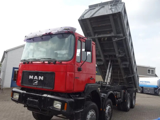Kipper vrachtwagen MAN 35-403 meiller kipper 8x6