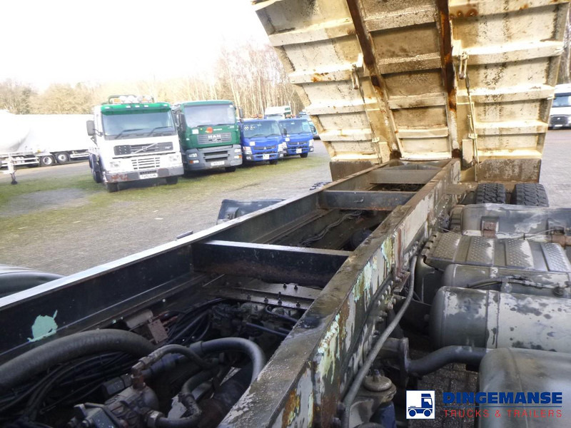 Kipper vrachtwagen MAN 41.414 8x4 tipper 20 m3