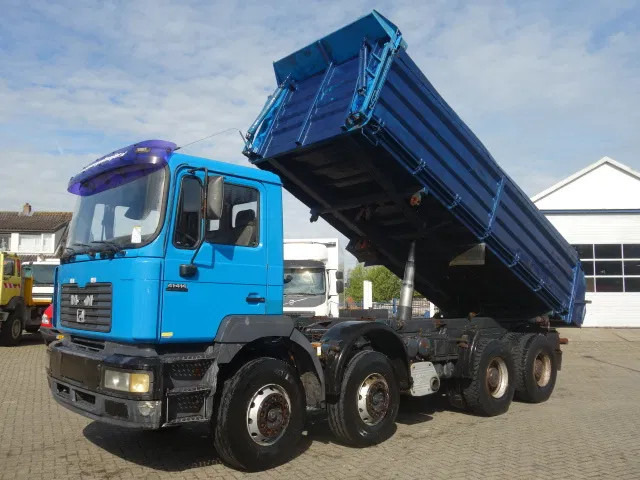 Kipper vrachtwagen MAN 41-414 MEILLER KIPPER 8X4,MANUAL POMP