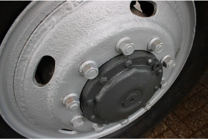 Kipper vrachtwagen MAN 50 .414 + 8X4 + SPRING SPRING + MANUAL