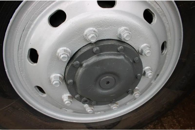 Kipper vrachtwagen MAN 50 .414 + 8X4 + SPRING SPRING + MANUAL