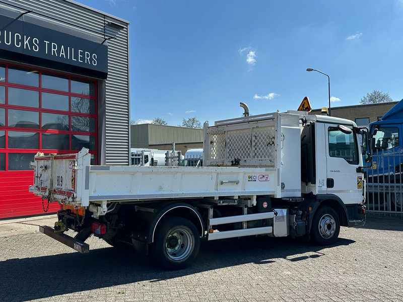 Kipper vrachtwagen MAN TGL 8.220 2 sides tipper Kipper