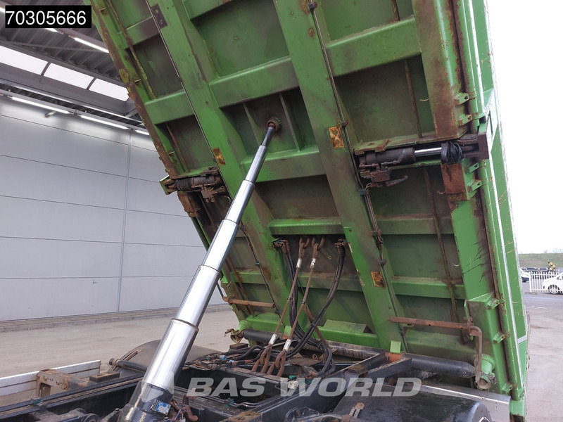 Kipper vrachtwagen MAN TGM 18.290 4X2 HMF1035-K2 Crane Kran 6m3 3-side tipper Automatic Euro 5