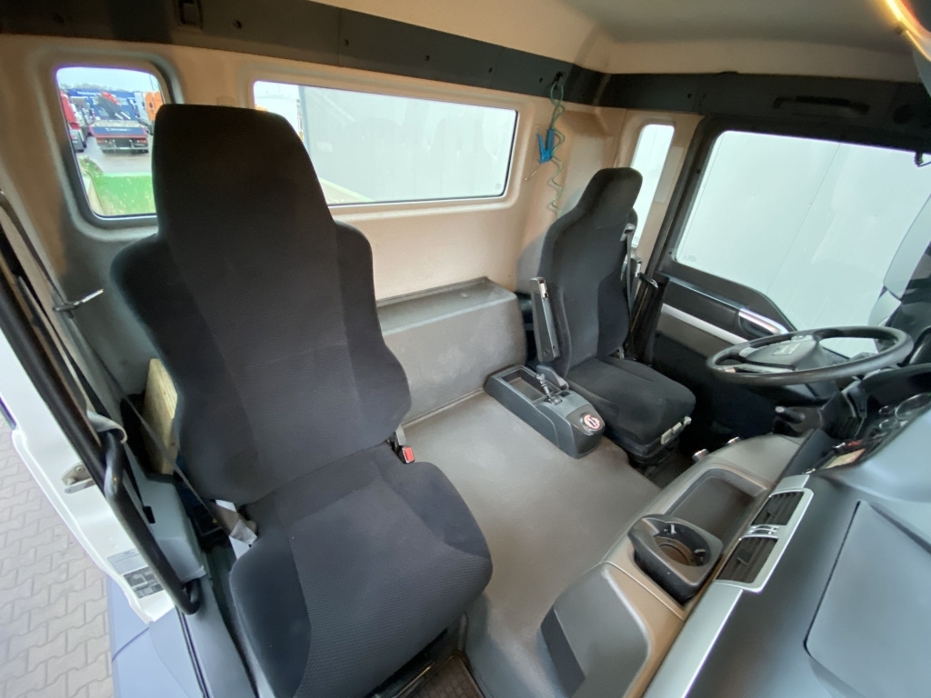 Kipper vrachtwagen MAN TGS 18.440 4x4 BB