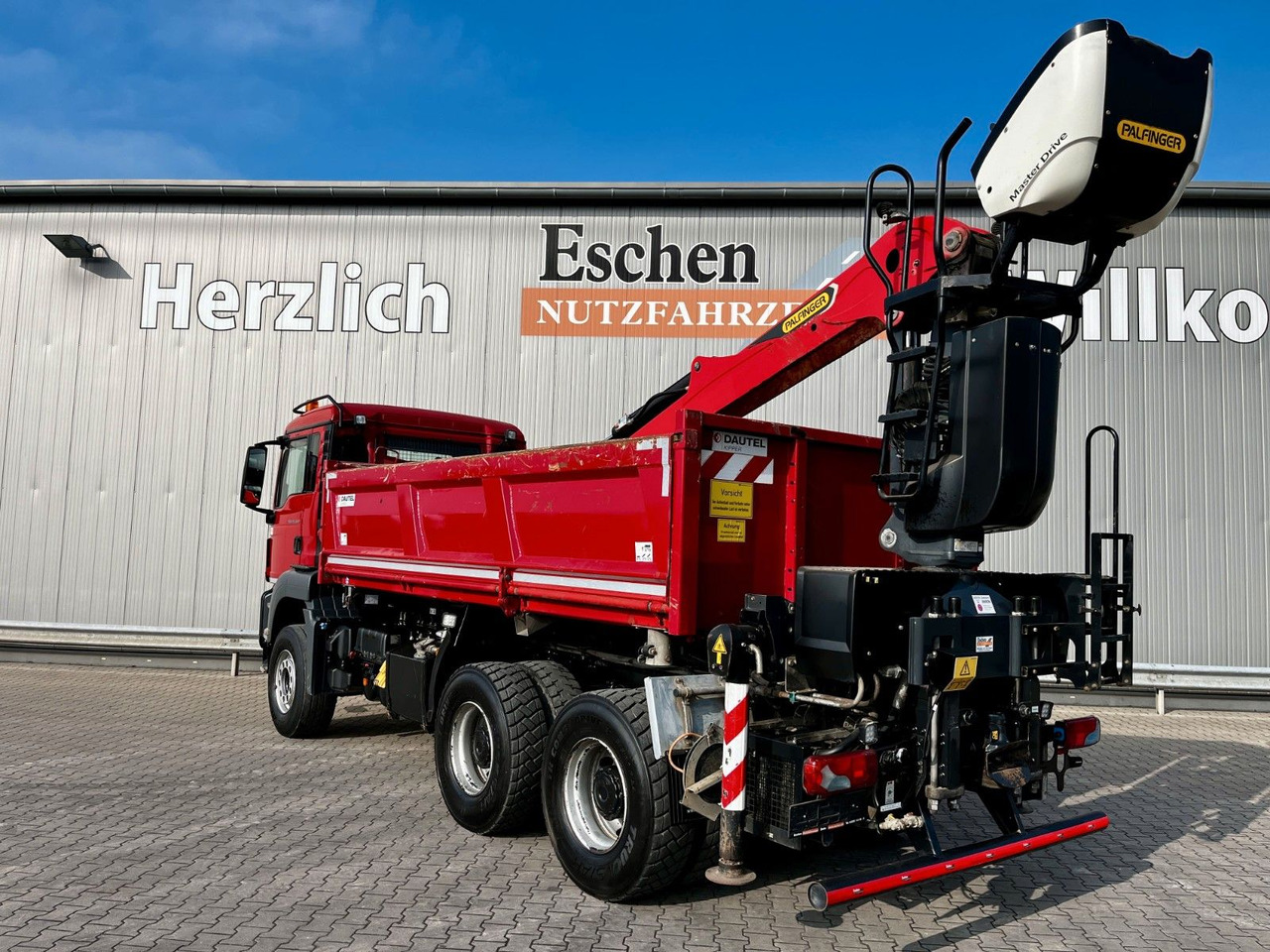 Kipper vrachtwagen MAN TGS 26.460 6x4BB|Palfinger M12L83 Kran*Bordmatik