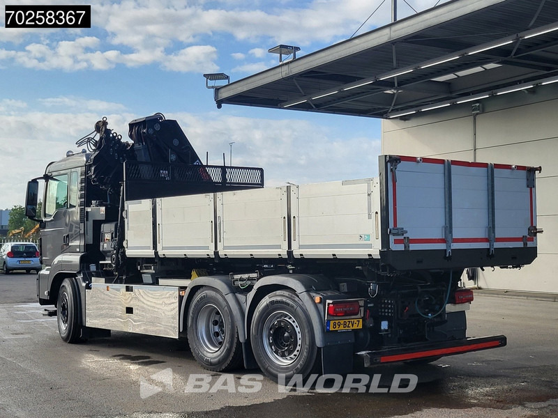 Kipper vrachtwagen MAN TGS 26.500 6X2 Prepared NL-Truck NEW APK HIAB X-HIPRO 302 E-6 Crane Kran Fifth wheel