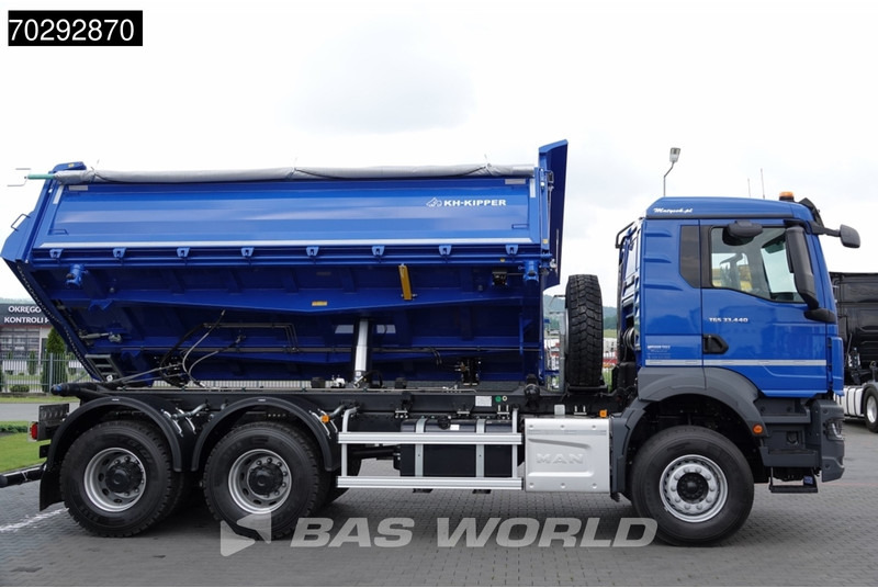 Kipper vrachtwagen MAN TGS 33.440 TGS 6X4