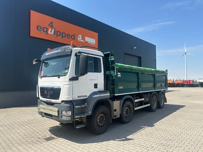Kipper vrachtwagen MAN TGS 35.440 AJK HARDOX KIPPER (16.5m3), 8x4, MANUAL, EURO-5, TWIN-STEER, BIG AXLES