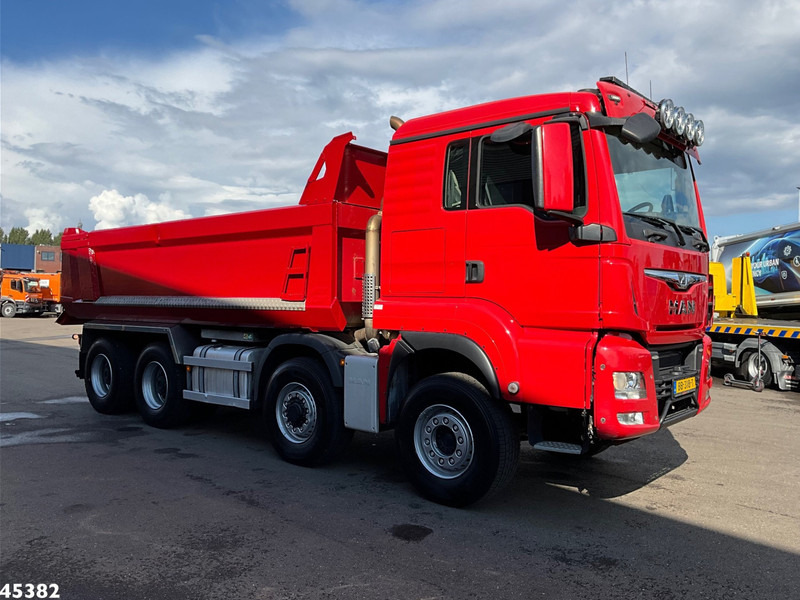 Kipper vrachtwagen MAN TGS 35.510 8X6H 15m³ kipper