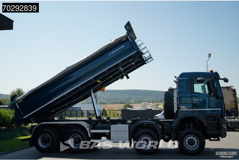 Kipper vrachtwagen MAN TGS 41.480 TGS 8X8