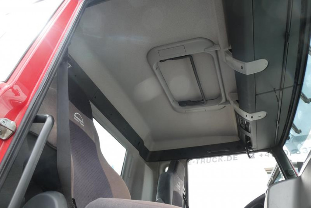 Kipper vrachtwagen MAN TG-S 26.440 6x6 3-Achs Allradkipper Meiller