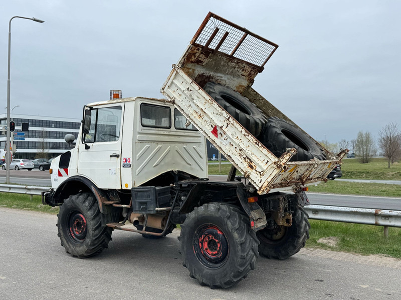 Kipper vrachtwagen MERCEDESBENZ 424