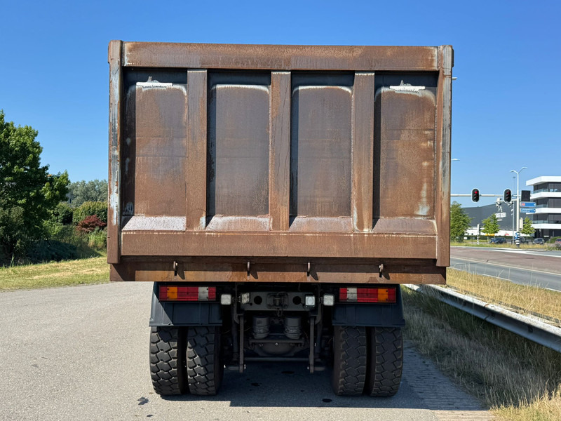 Kipper vrachtwagen MERCEDESBENZ ACTROS 4851 V8 8x8 tipper