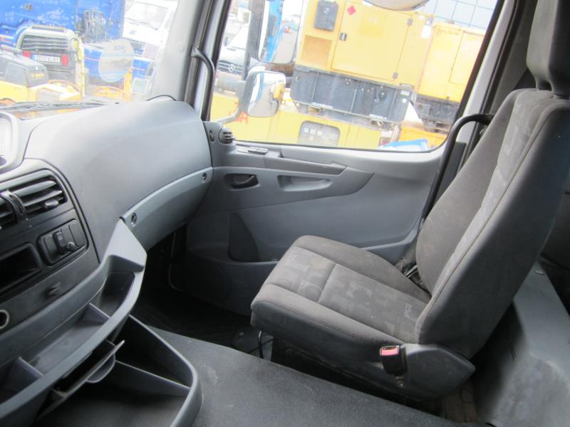 Kipper vrachtwagen Mercedes AXOR 3236