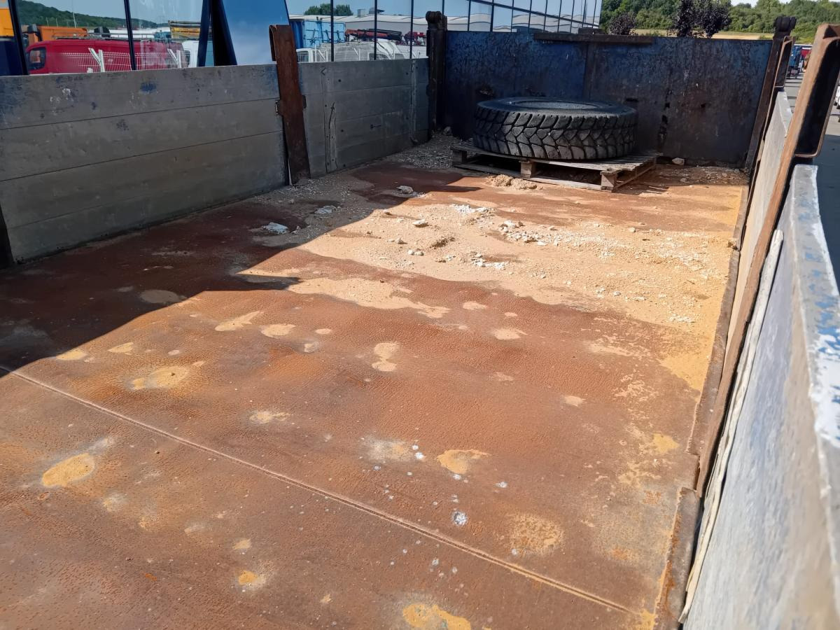 Kipper vrachtwagen Mercedes Actros 2631