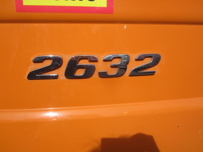 Kipper vrachtwagen Mercedes Actros 2632