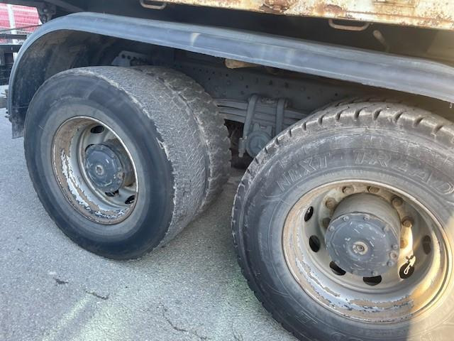 Kipper vrachtwagen Mercedes Actros 2632