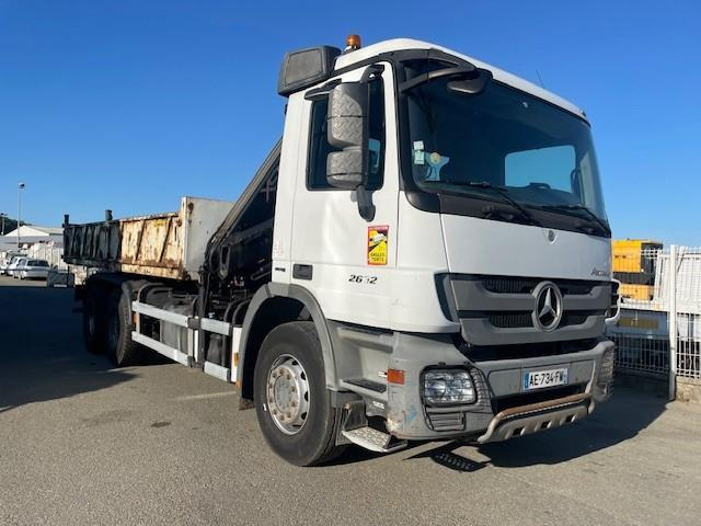 Kipper vrachtwagen Mercedes Actros 2632