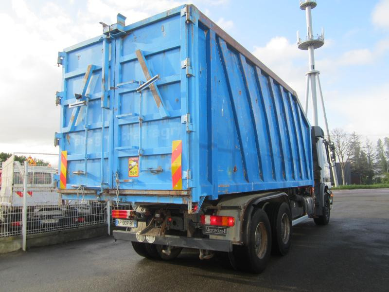 Kipper vrachtwagen Mercedes Actros 2640