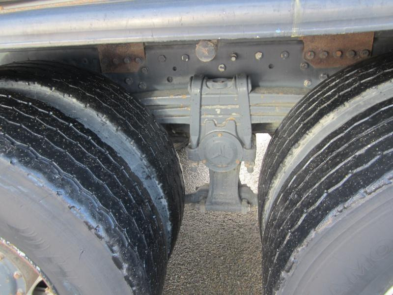 Kipper vrachtwagen Mercedes Actros 2640