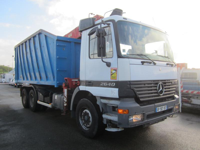 Kipper vrachtwagen Mercedes Actros 2640