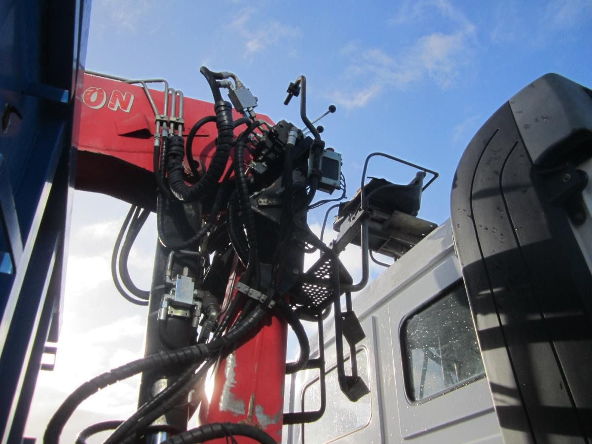 Kipper vrachtwagen Mercedes Actros 2640