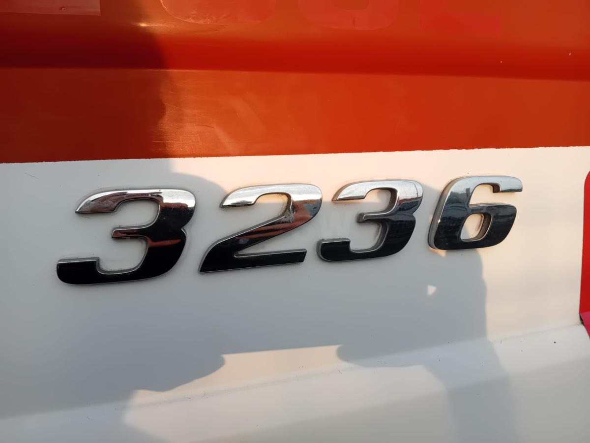 Kipper vrachtwagen Mercedes Actros 3236