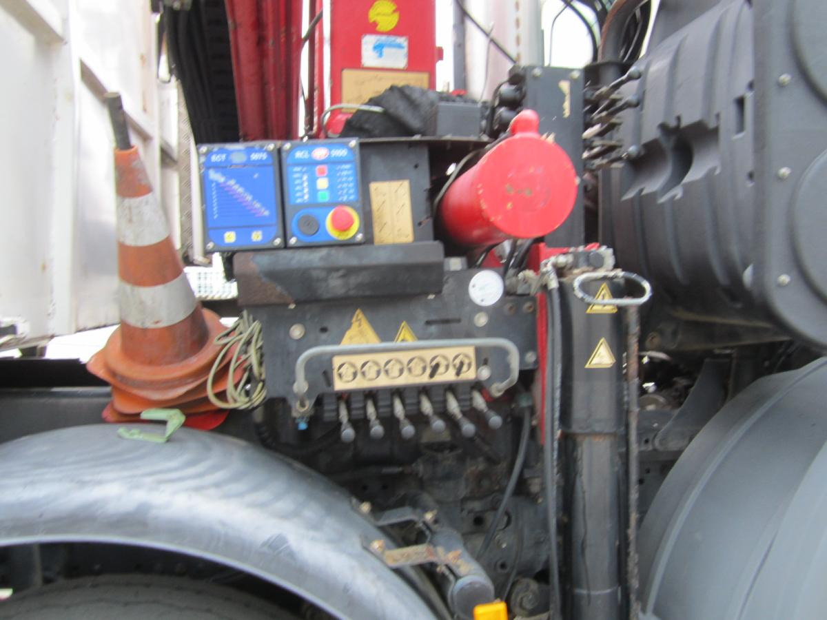 Kipper vrachtwagen Mercedes Actros 3236