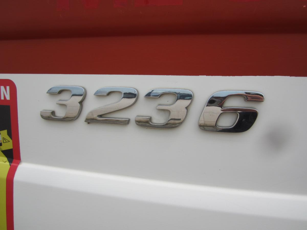 Kipper vrachtwagen Mercedes Actros 3236