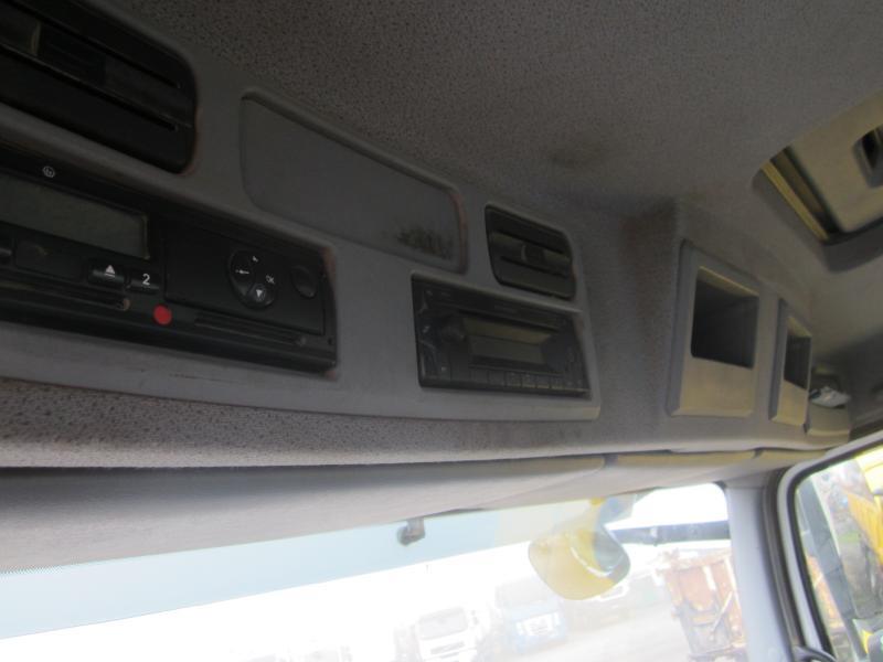 Kipper vrachtwagen Mercedes Axor 3240
