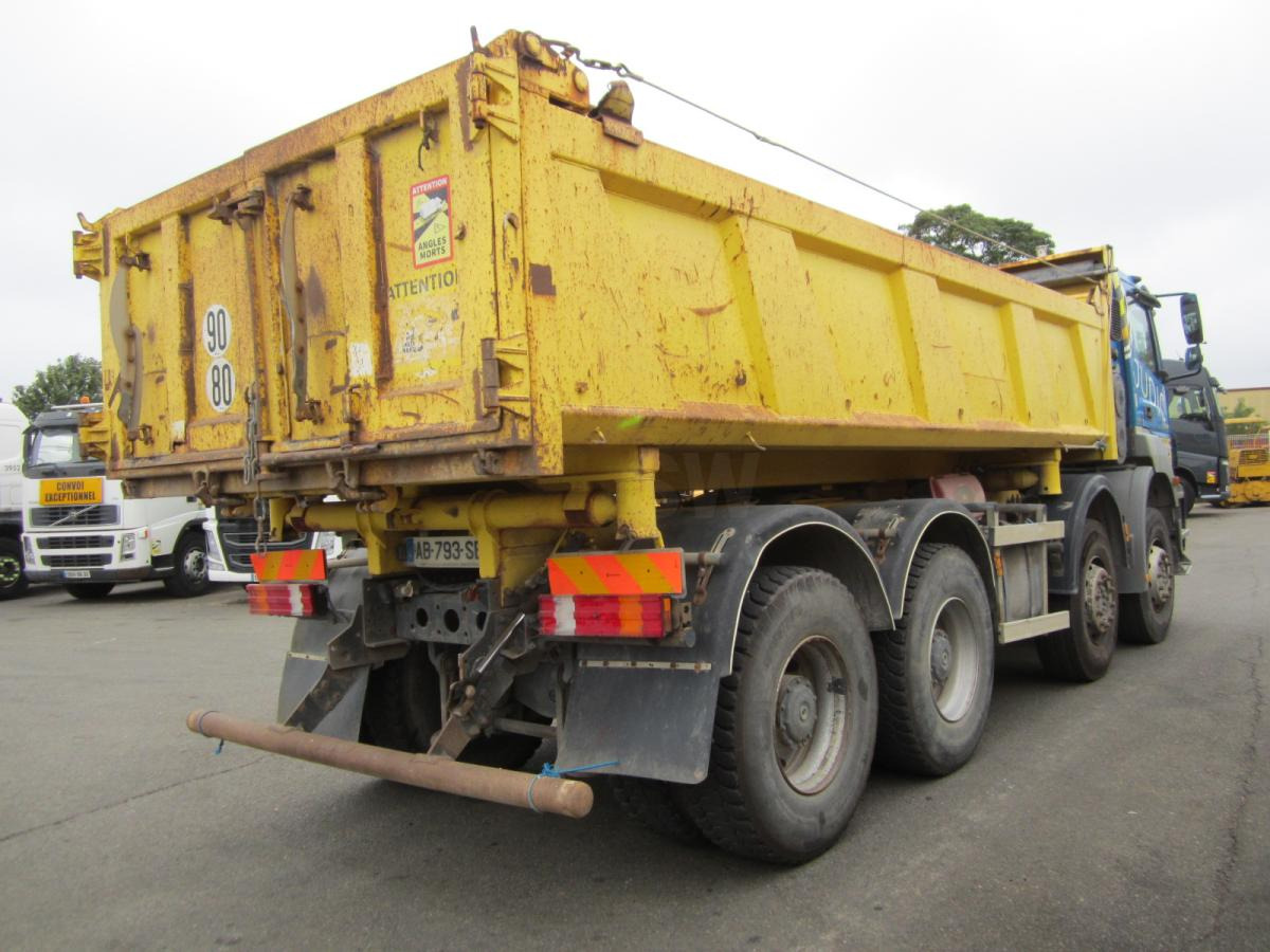 Kipper vrachtwagen Mercedes Axor 3240