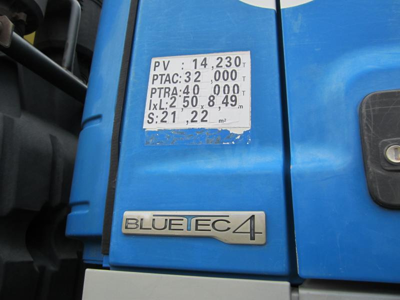 Kipper vrachtwagen Mercedes Axor 3240