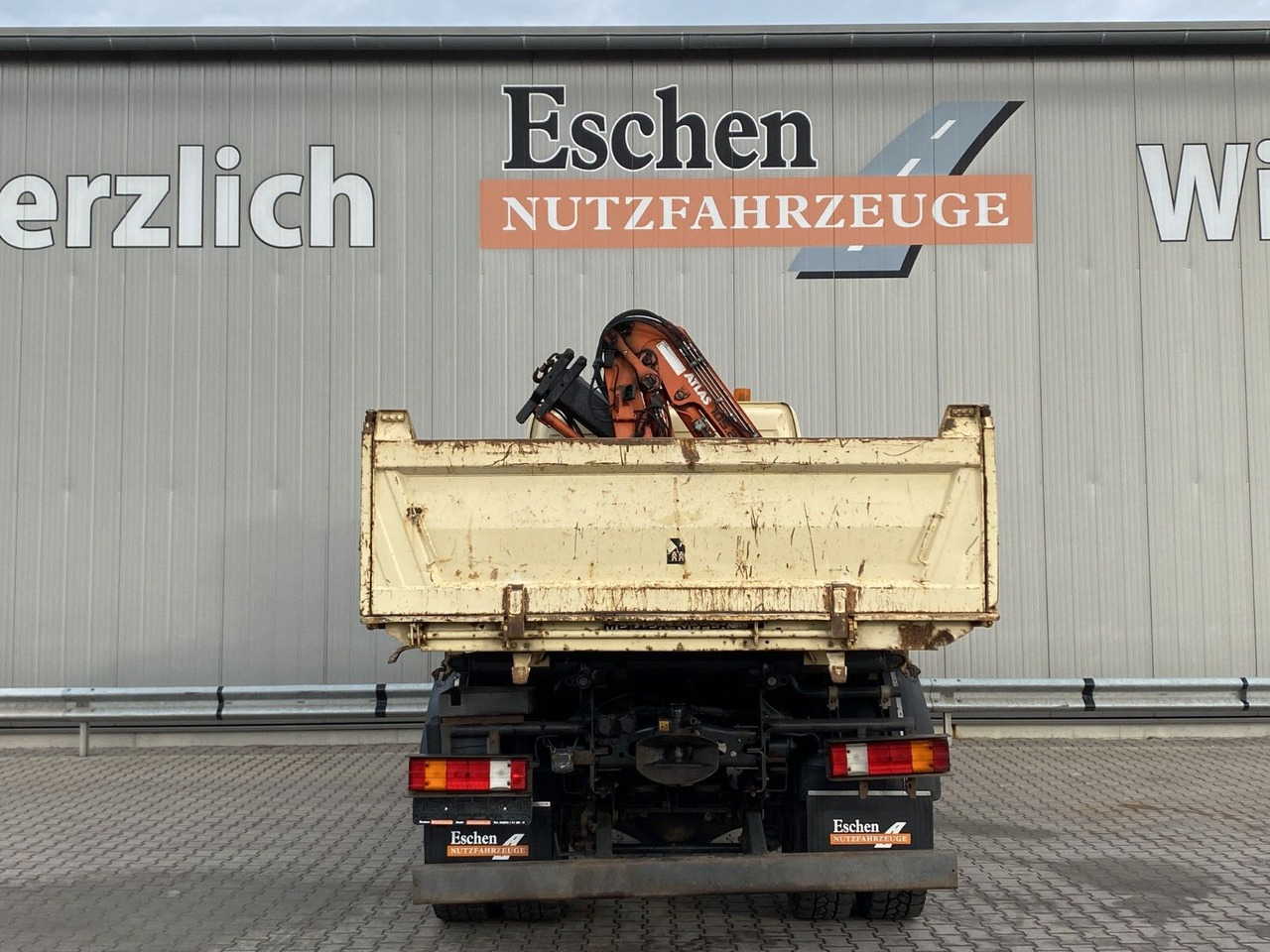 Kipper vrachtwagen Mercedes-Benz 1833 4x4 Axor | Atlas 105.2-A2*Funk*AHK*3 Sitze