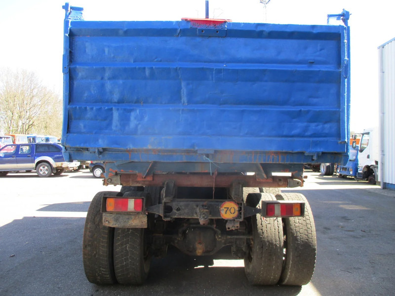 Kipper vrachtwagen Mercedes-Benz 2632 , V10, 6x4, ZF Manual , 3 way tipper , Spring Suspension